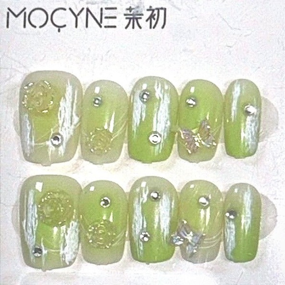 Green 3D Press On Nails Short Square Glossy Nails Gem Accent Nail Set